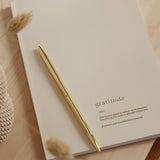 GRATITUDE & MANIFESTATION JOURNAL